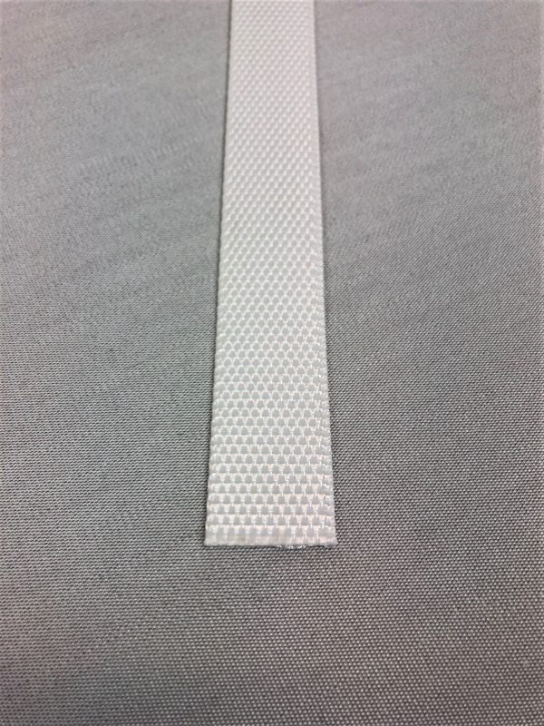 Webbing 19 mm white breaking strength 600 kg, UV resistant. 50m/roll